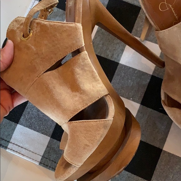 Jessica Simpson suede heels - Picture 5 of 7